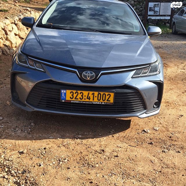 טויוטה קורולה