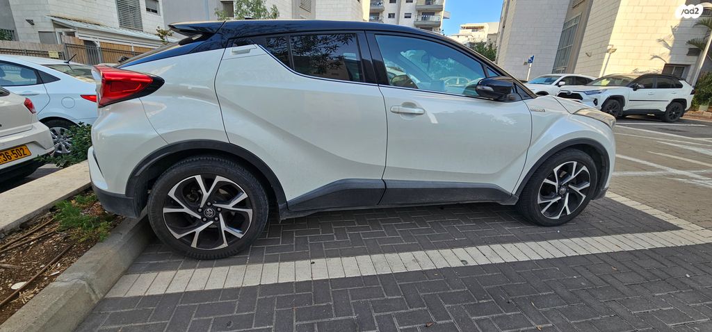 טויוטה C-HR