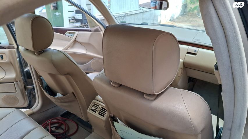 מודעת רכב מרצדס-בנץ E-class