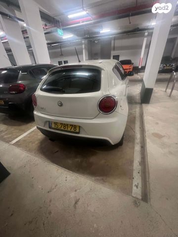 אלפא רומיאו מיטו