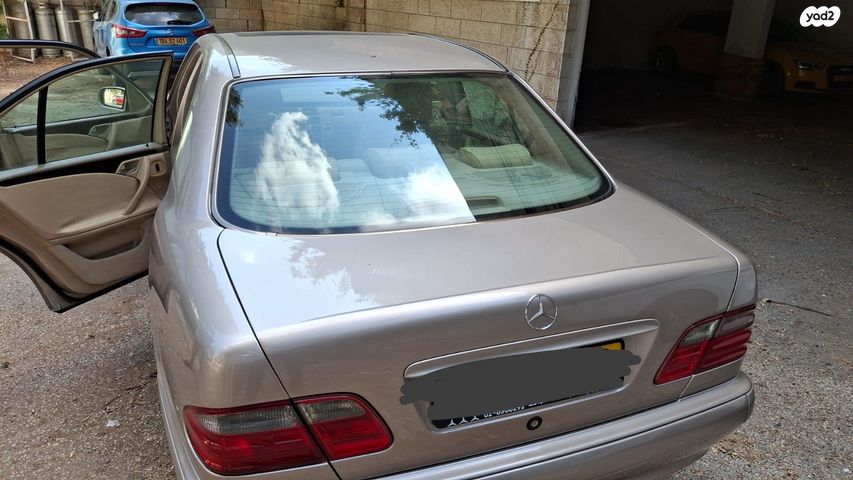 מרצדס-בנץ E-class