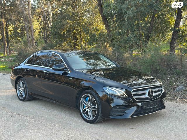 מודעת רכב מרצדס-בנץ E-class