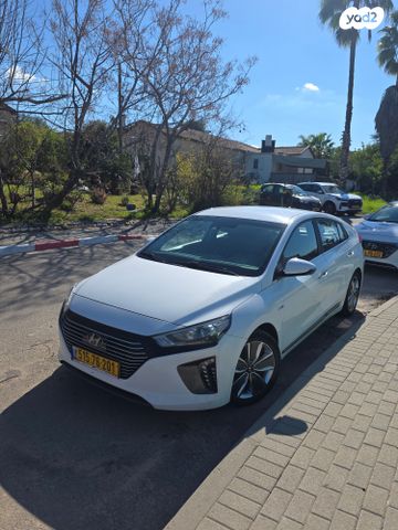 יונדאי איוניק