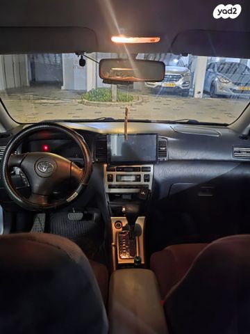 מודעת רכב טויוטה קורולה