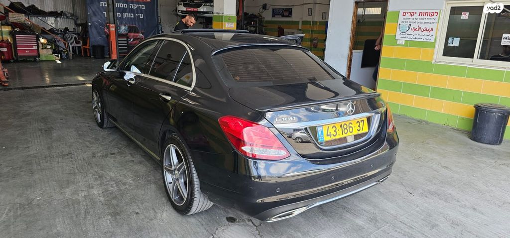 מודעת רכב מרצדס-בנץ C-class