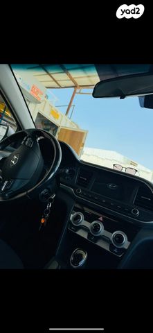 יונדאי אלנטרה