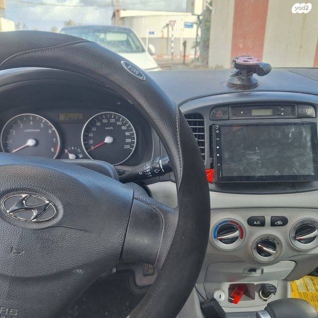 מודעת רכב יונדאי אקסנט i25