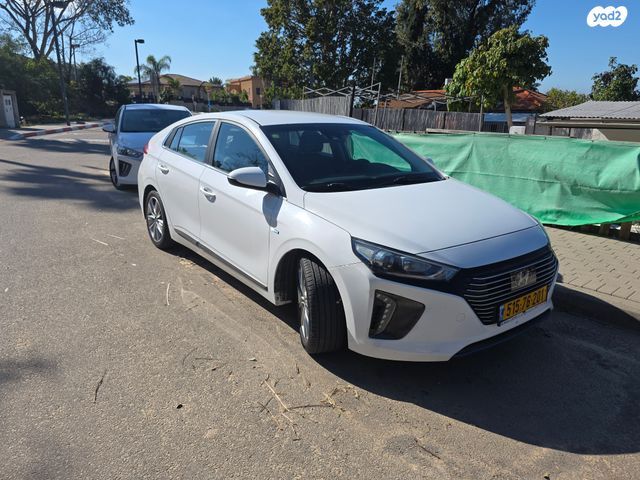 יונדאי איוניק