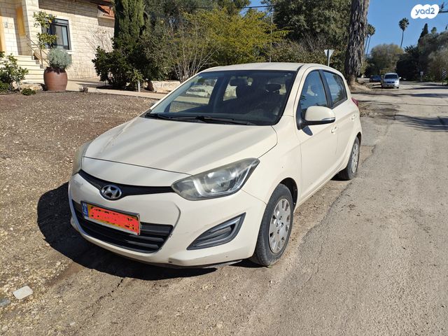 מודעת רכב יונדאי i20