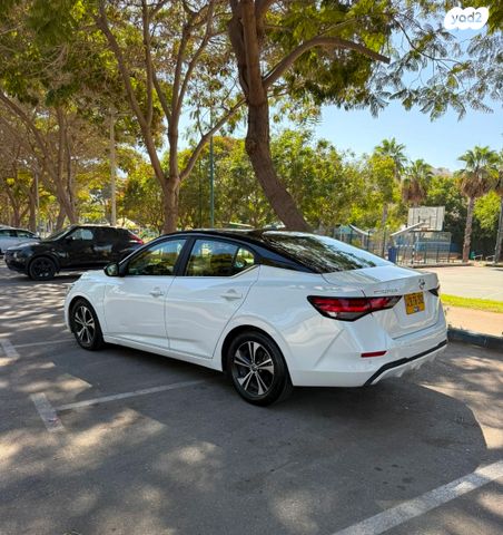 ניסאן סנטרה