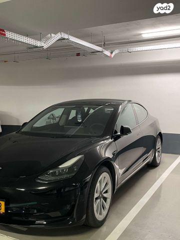 טסלה מודל 3