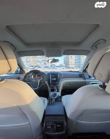 אופל אינסיגניה