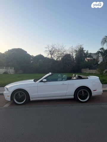 מודעת רכב פורד מוסטנג