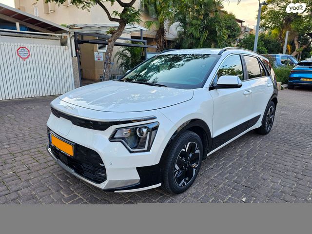 מודעת רכב קיה נירו