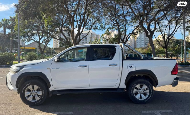 טויוטה היילקס