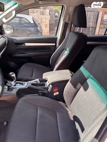 טויוטה היילקס