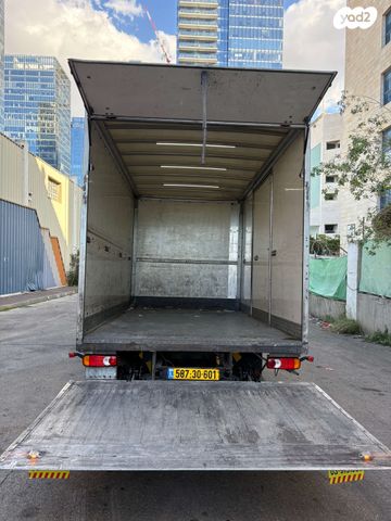 ניסאן קבסטאר