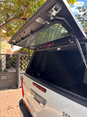 טויוטה היילקס