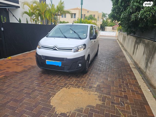 מודעת רכב סיטרואן ג'אמפי