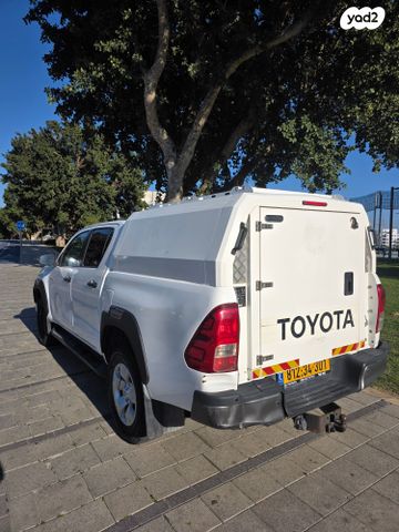 מודעת רכב טויוטה היילקס
