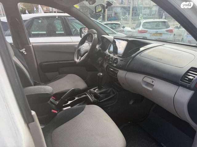 מיצובישי טרייטון / L200