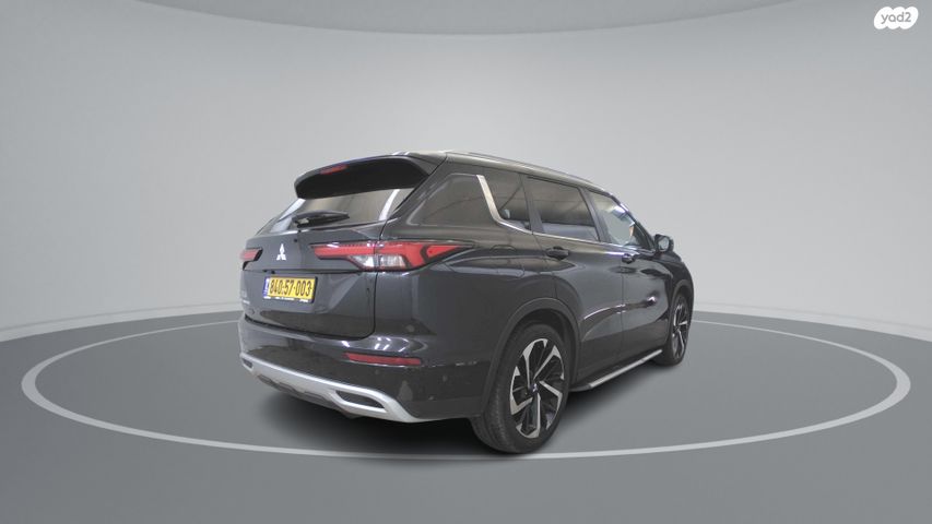 מיצובישי אאוטלנדר