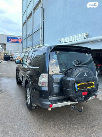 מיצובישי פג'רו