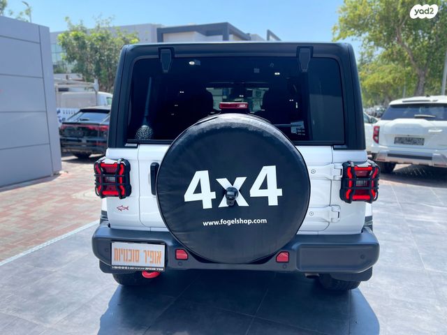 מודעת רכב ג'יפ רנגלר 2