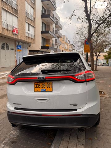 מודעת רכב פורד אדג'