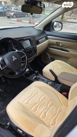 מודעת רכב מיצובישי אאוטלנדר