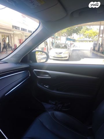 אם ג'י מארוול R