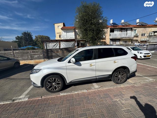 מודעת רכב מיצובישי אאוטלנדר