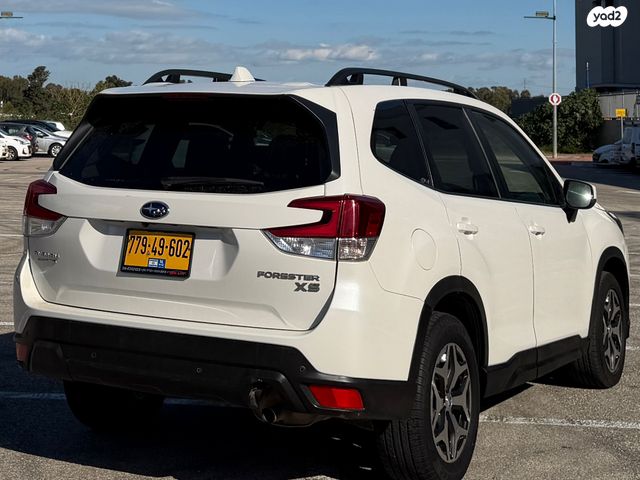 סובארו פורסטר