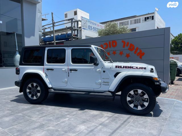 מודעת רכב ג'יפ רנגלר