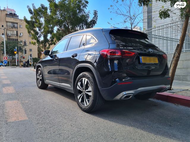 מודעת רכב מרצדס-בנץ GLA