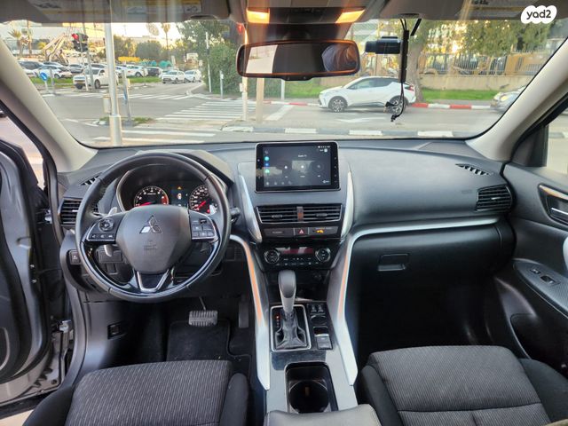 מיצובישי אקליפס קרוס