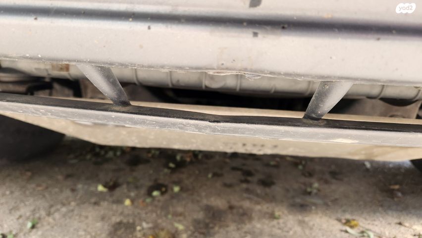 מודעת רכב סאנגיונג רקסטון