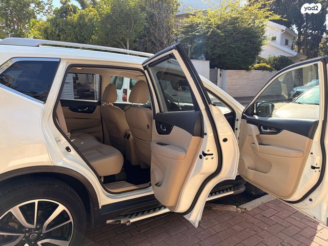 ניסאן אקס טרייל