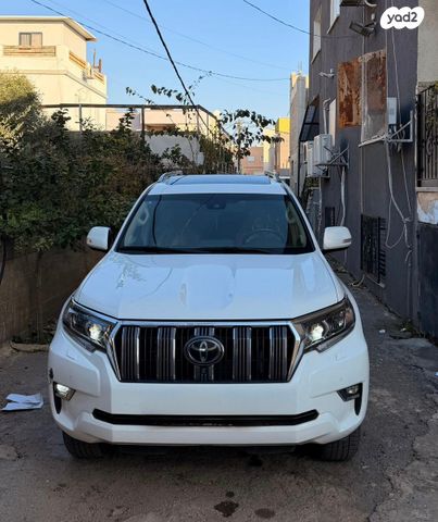מודעת רכב טויוטה לנד קרוזר