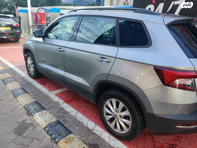 סקודה קארוק