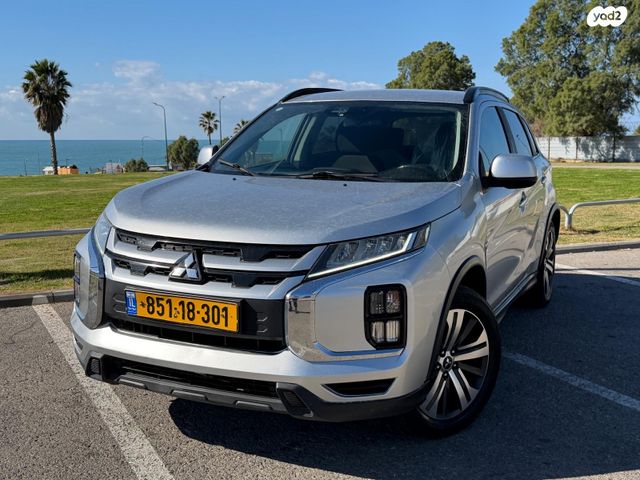 מודעת רכב מיצובישי ASX