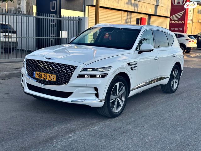 מודעת רכב ג'נסיס GV80