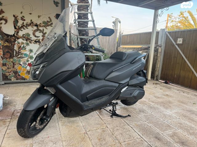 מודעת רכב סאן יאנג מקסים 400