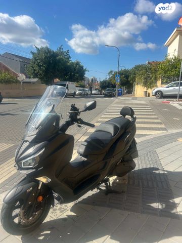 מודעת רכב סאן יאנג ג'וי-מקס Z-250