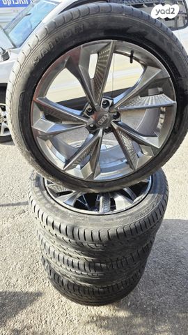 feedItemObj.data.row_1