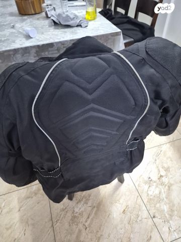 feedItemObj.data.row_1