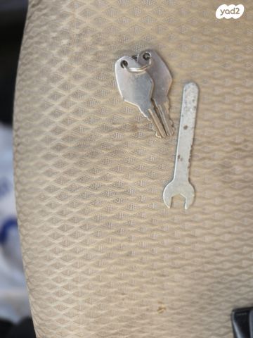 feedItemObj.data.row_1