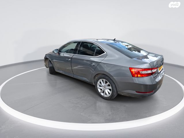 סקודה סופרב