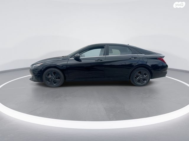 יונדאי אלנטרה