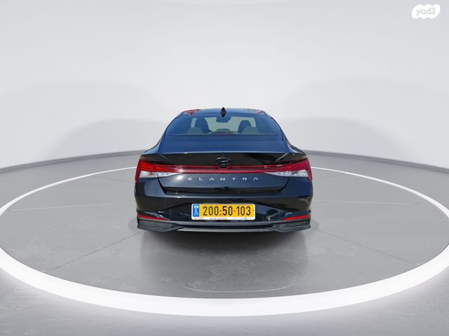 יונדאי אלנטרה